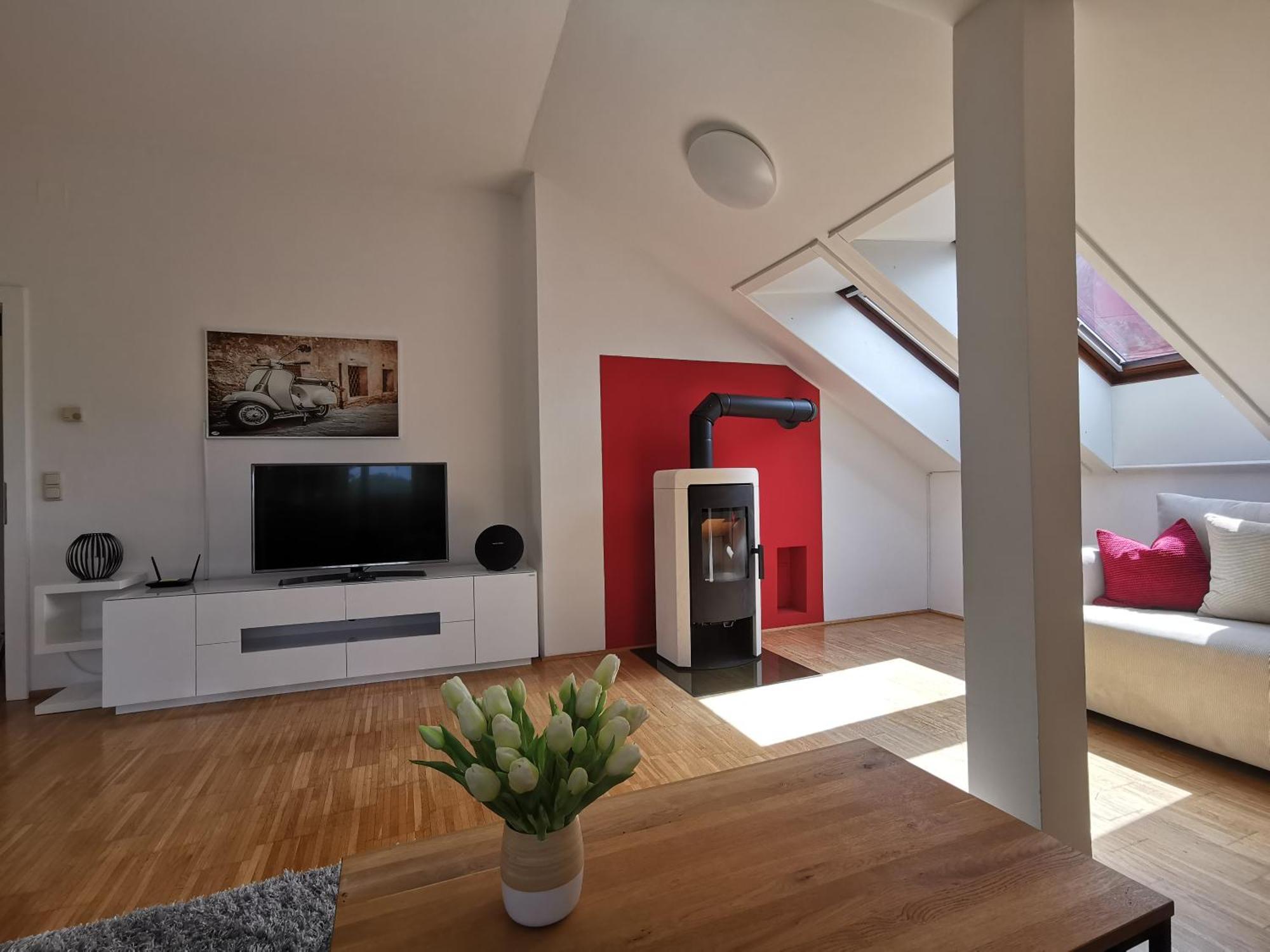 Moderne Dachgeschosswohnung Zentral By Seebnb Velden am Woerthersee Ngoại thất bức ảnh